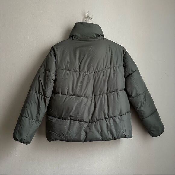 NWOT new look puffer jacket in olive green - Picture 2 of 6